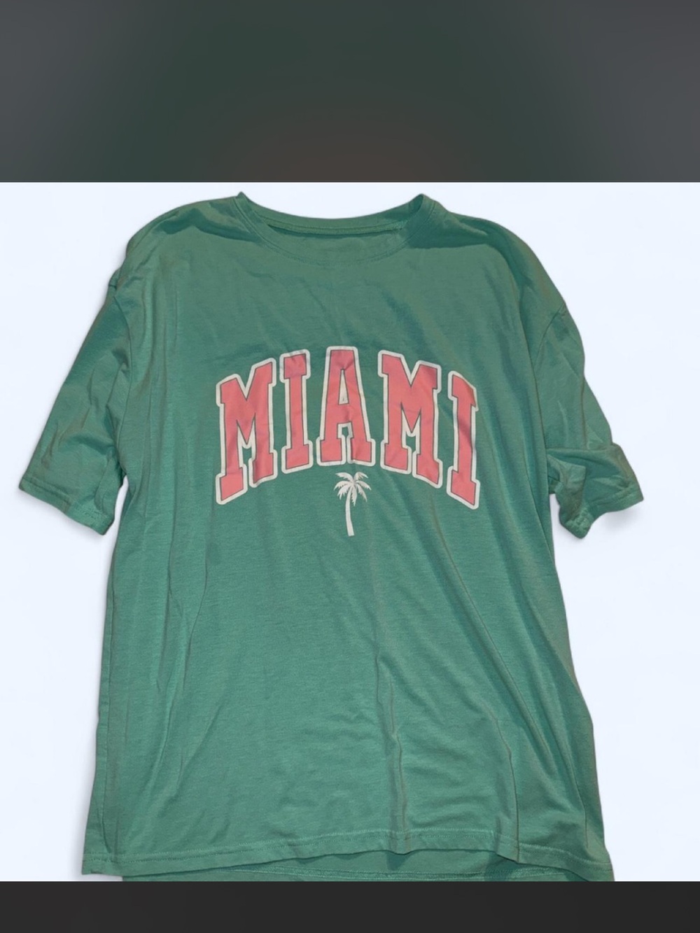 SHEIN Green Short Sleeve Tee with Coral Lettering